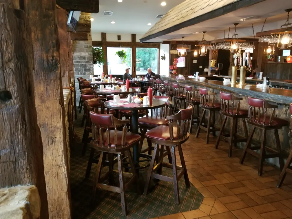 Waterhole Restaurant restaurant à Harmony, PA