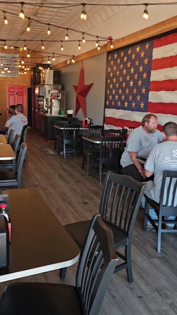 Iron City Bbq Co._Blacksburg, SC_slider_immagine_2