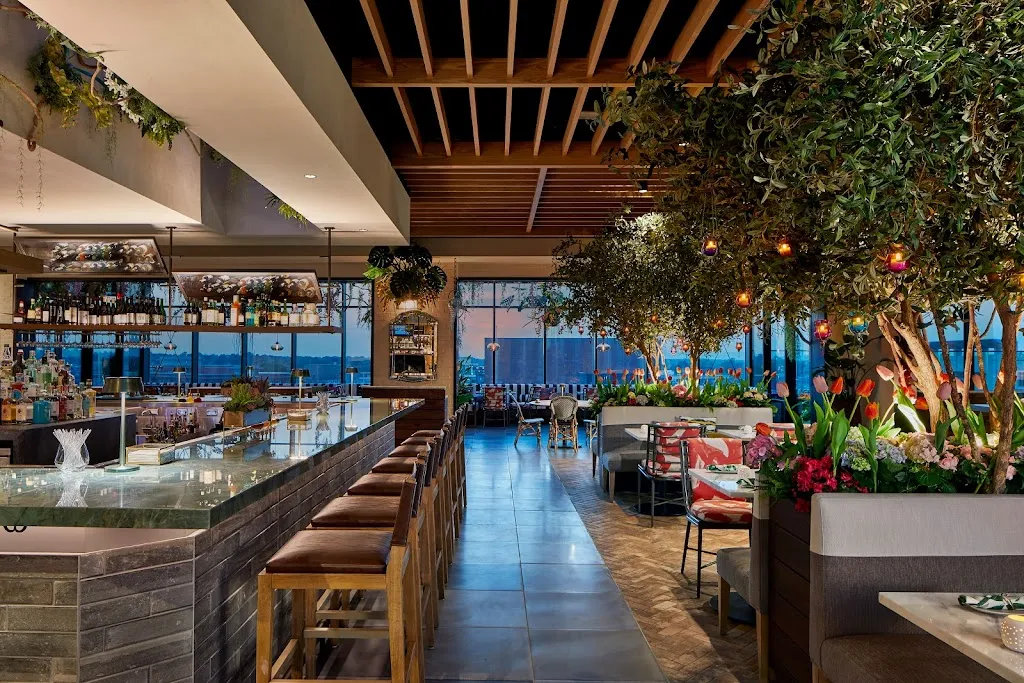 Juniper - Greenville restaurante en Greenville, SC