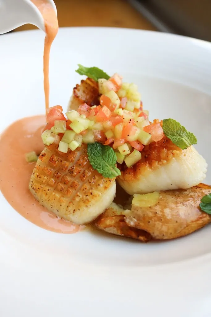 CAMP Modern American Eatery_Greenville, SC_slider_imagen_3