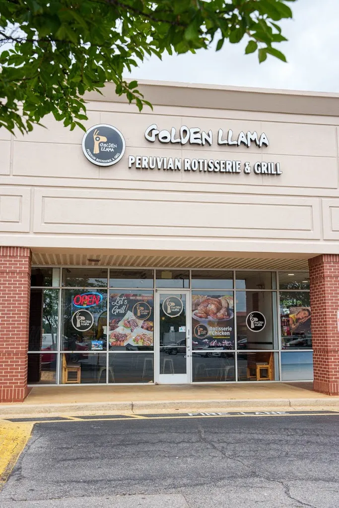Golden Llama Peruvian Rotisserie & Grill restaurant à Simpsonville, SC