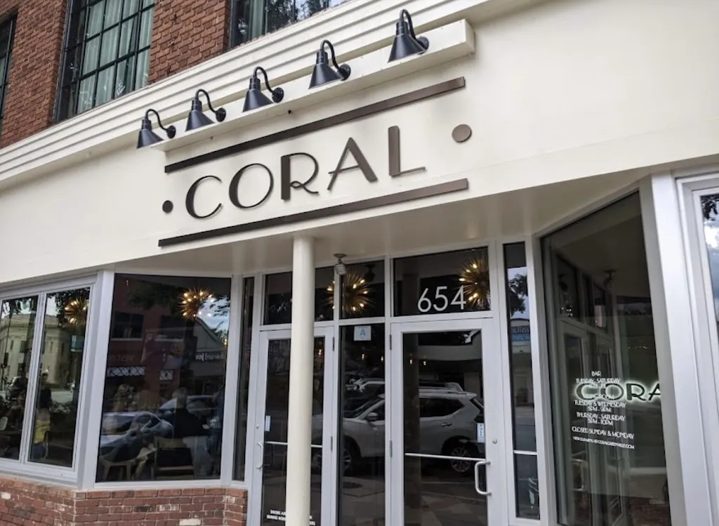 Coral Greenville restaurante en Greenville, SC
