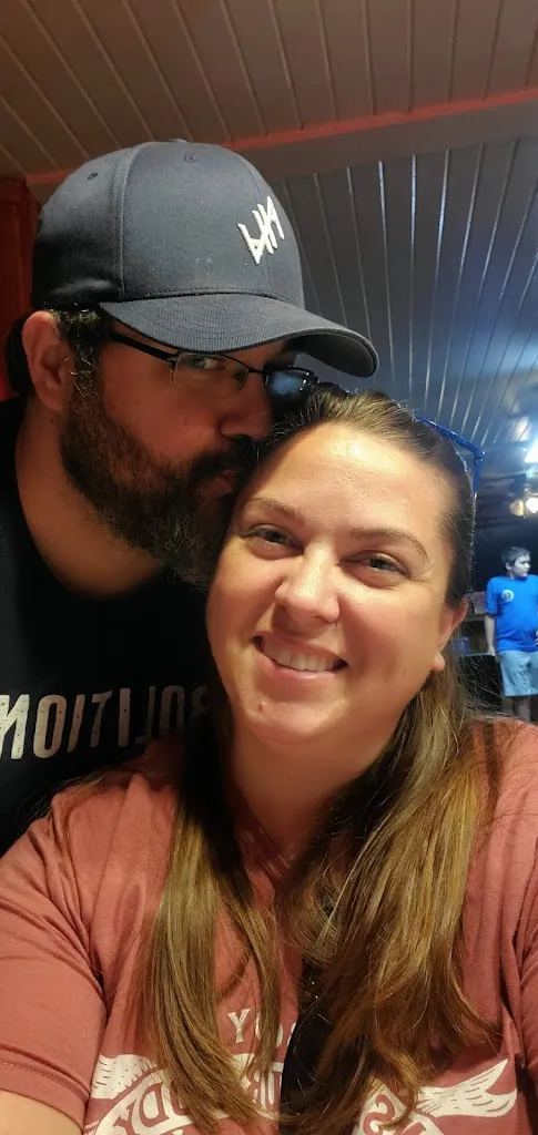 Jacob Bradshaw_A&B Country Kitchen_SC-917, Latta_review
