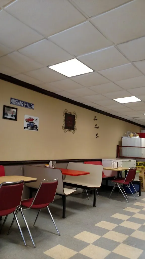 Mama Blair's - Ribs, Wings, and Things restaurant in Bennettsville, SC