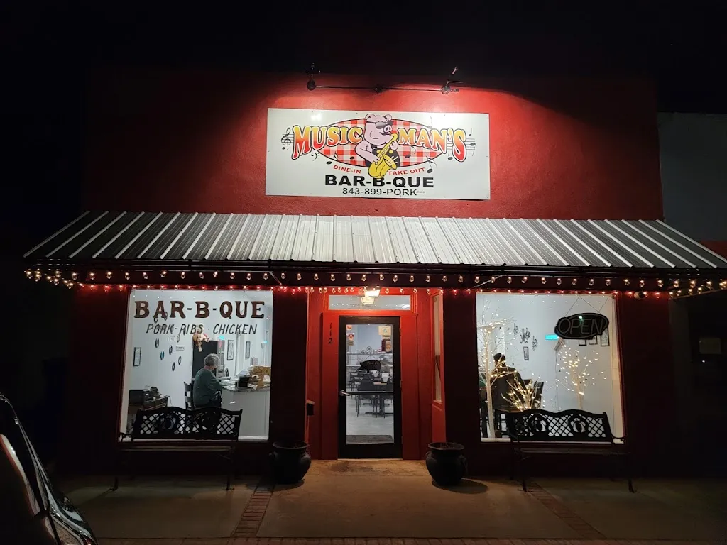 Music Man's Bar-B-Que restaurant in Moncks Corner, SC
