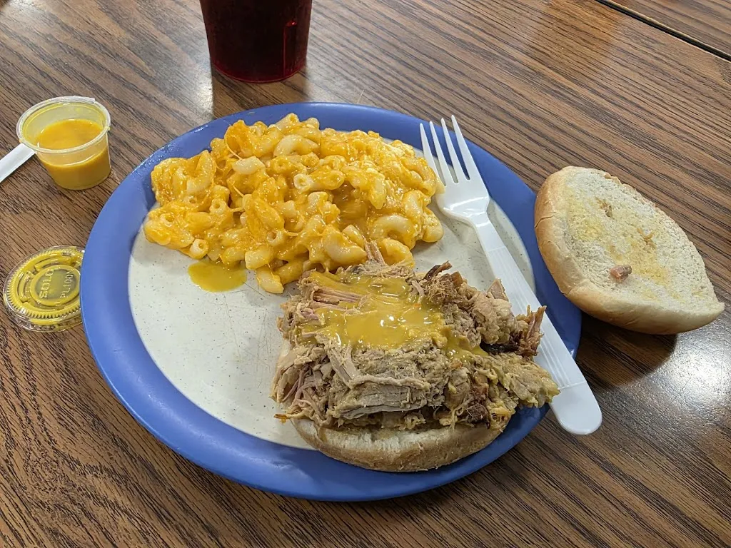 Music Man's Bar-B-Que_Moncks Corner, SC_slider_bild_2