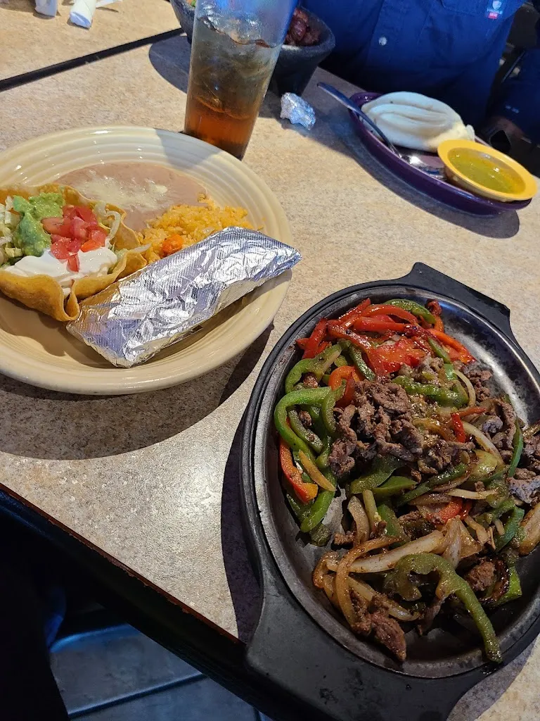 Daryl Richardson_Cinco de Mayo Mexican Cuisine_636 Rembert C Dennis Blvd, Moncks_bewertung