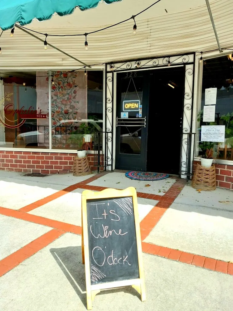 Ophelia's Wines & Bites restaurant in Moncks Corner, SC