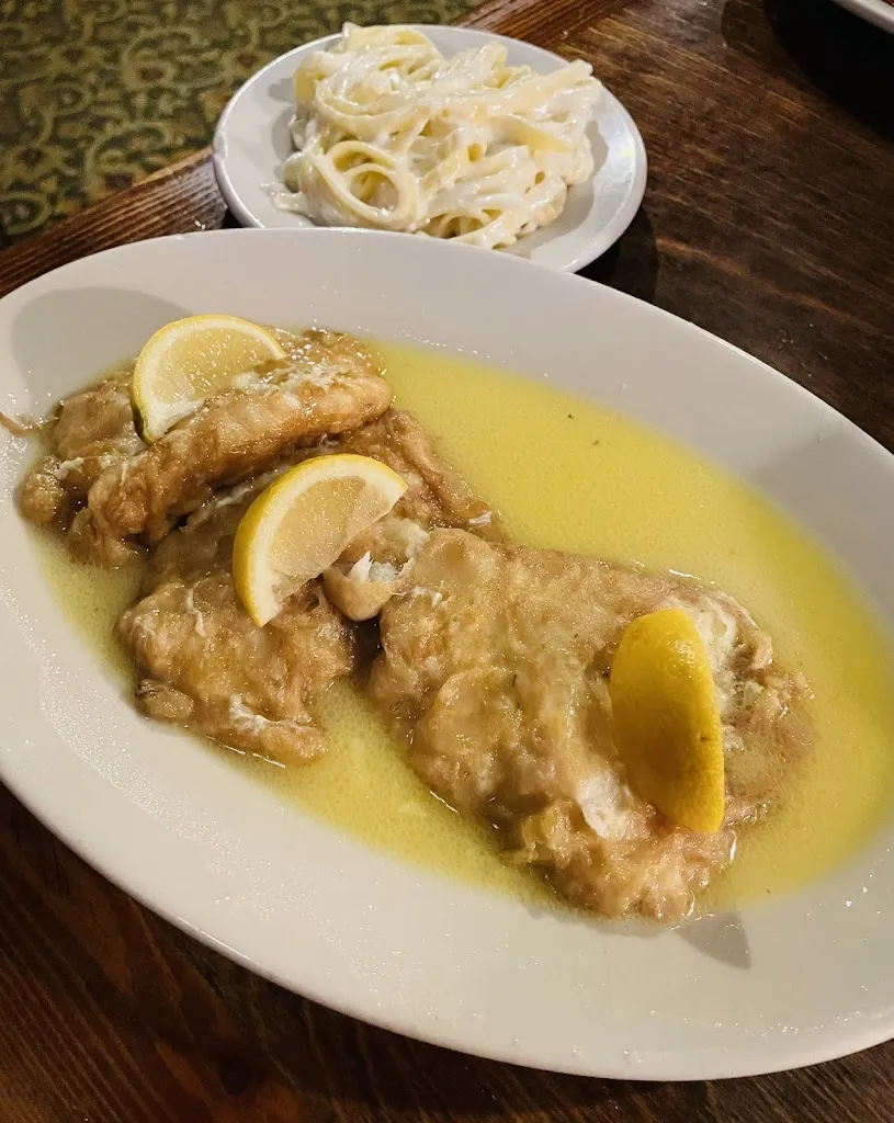 April Thomas_Provino's Italian Restaurant_Chattanooga, TN_review