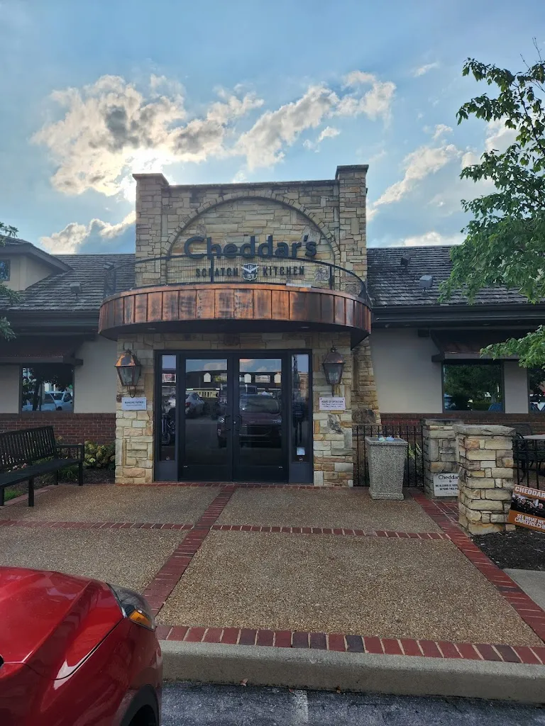 Cheddar's Scratch Kitchen ristorante a Mt. Juliet, TN