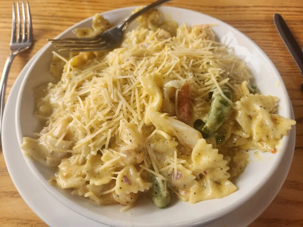 Rene' Davis_Aubrey's_Bristol, TN_review