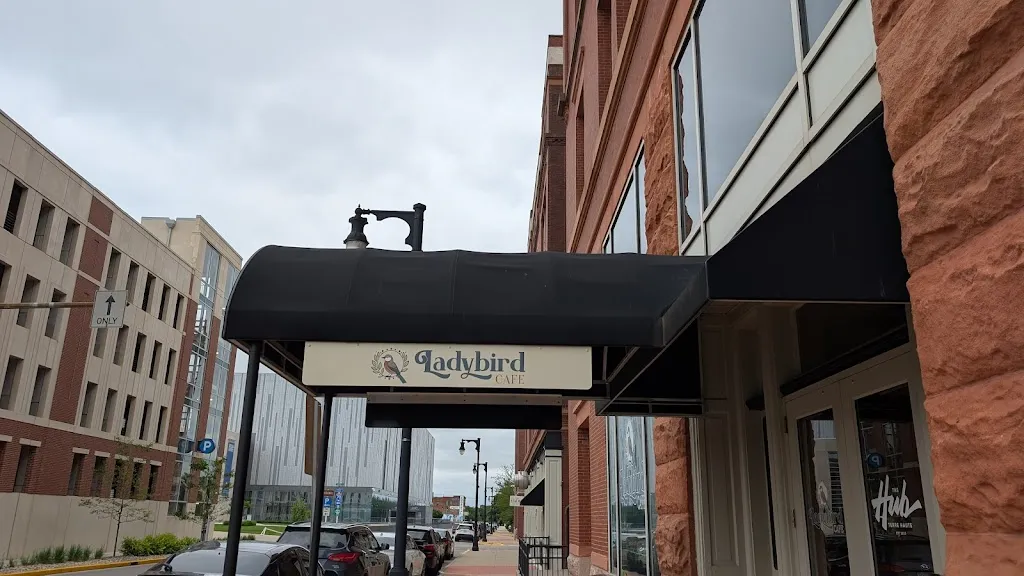 Ladybird Cafe restaurant à Terre Haute, IN