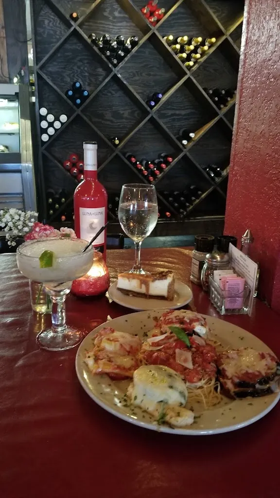 Giovanni's Italian Kitchen_Angleton, TX_slider_image_3