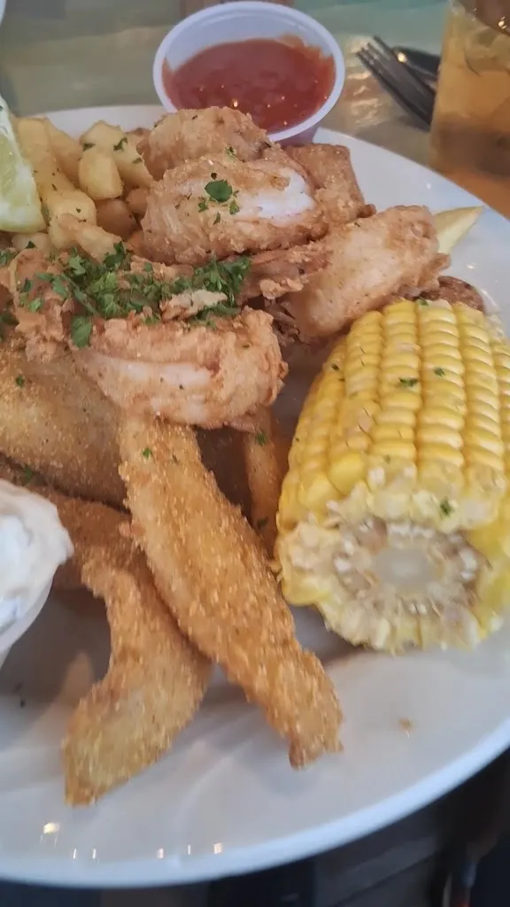 Dead Fish Grill_Belton, TX_slider_image_2