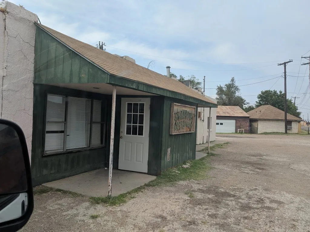 Jesse Newberry_Shannon's Restaurant_Borger, TX_review