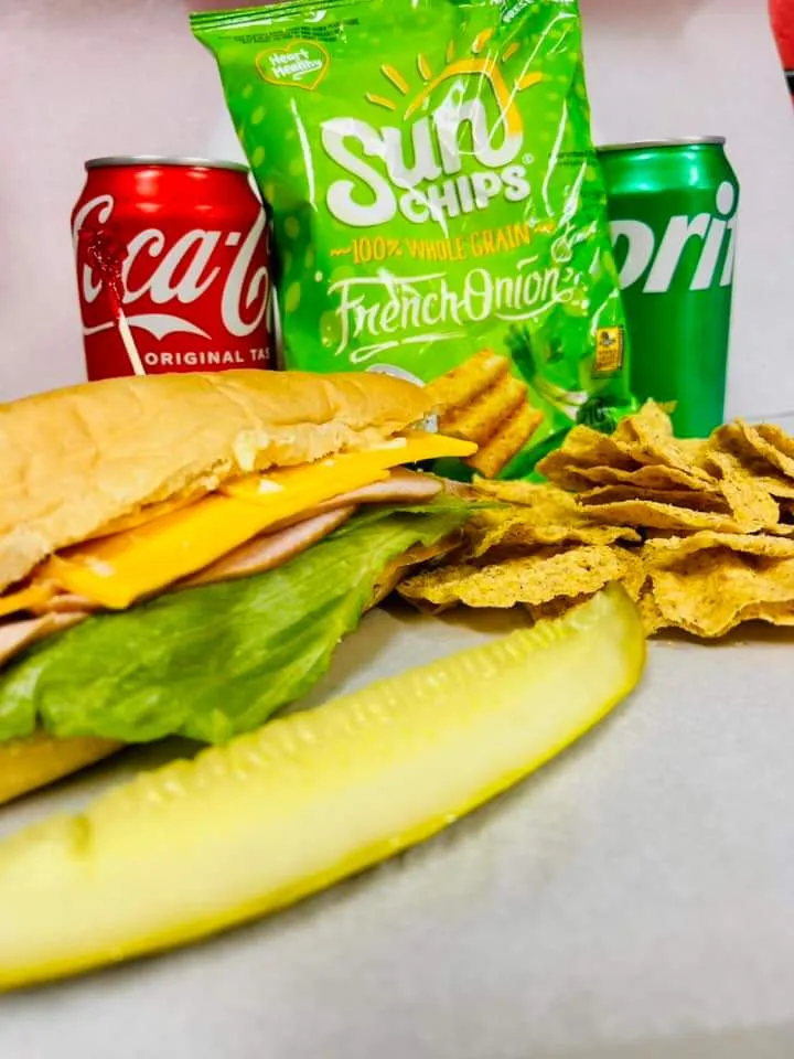 Julio's Subs & Spuds_Borger, TX_slider_immagine_2