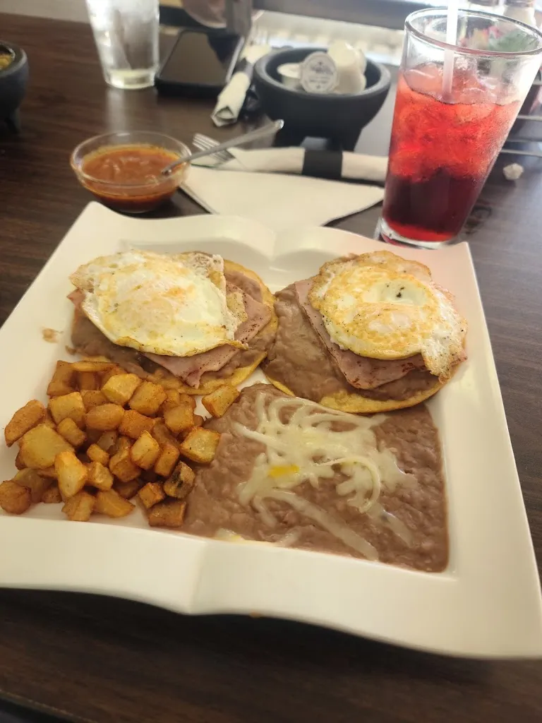 Los Dos Carnales Mexican Restaurant ristorante a Borger, TX