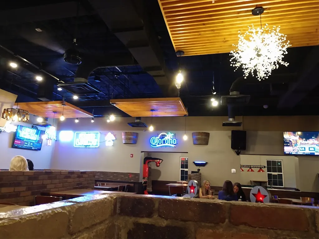 Michael Deschaines_Wildcatters Bowling and Entertainment_Borger, TX_review