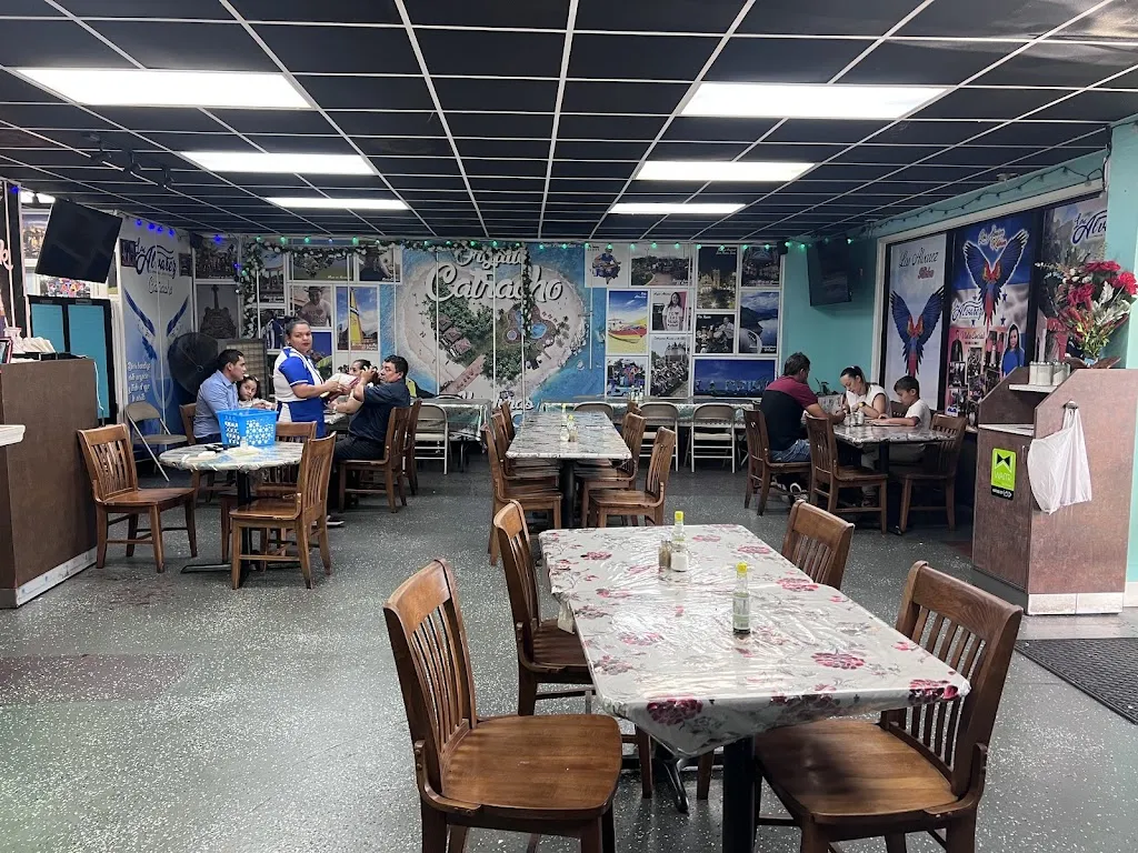 Los Álvarez Exxpress Latin Restaurant restaurant in Baton Rouge, LA