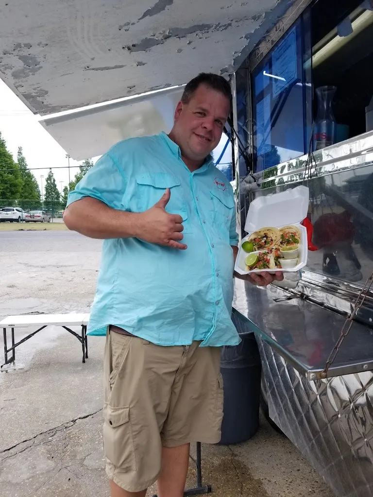 Ice Stop L.l.c._La Salvadorena_Baton Rouge, LA_review
