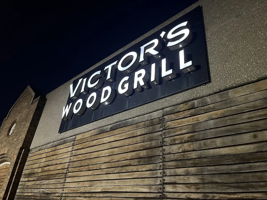 Andrew Coniglio_Victor's Wood Grill_Coppell, TX_review