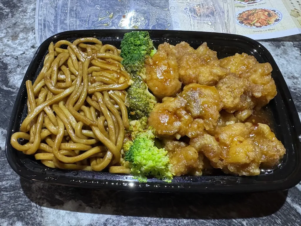 China Wok restaurant in Edna, TX