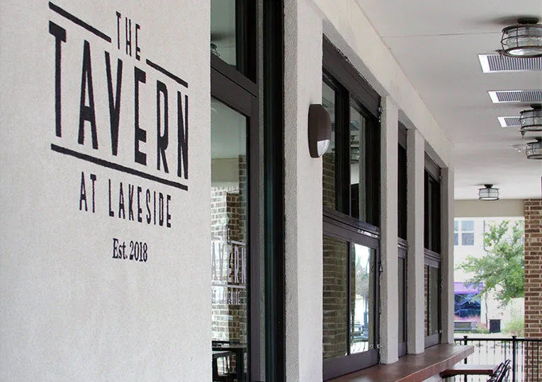 The Tavern at Lakeside_Flower Mound, TX_slider_immagine_1