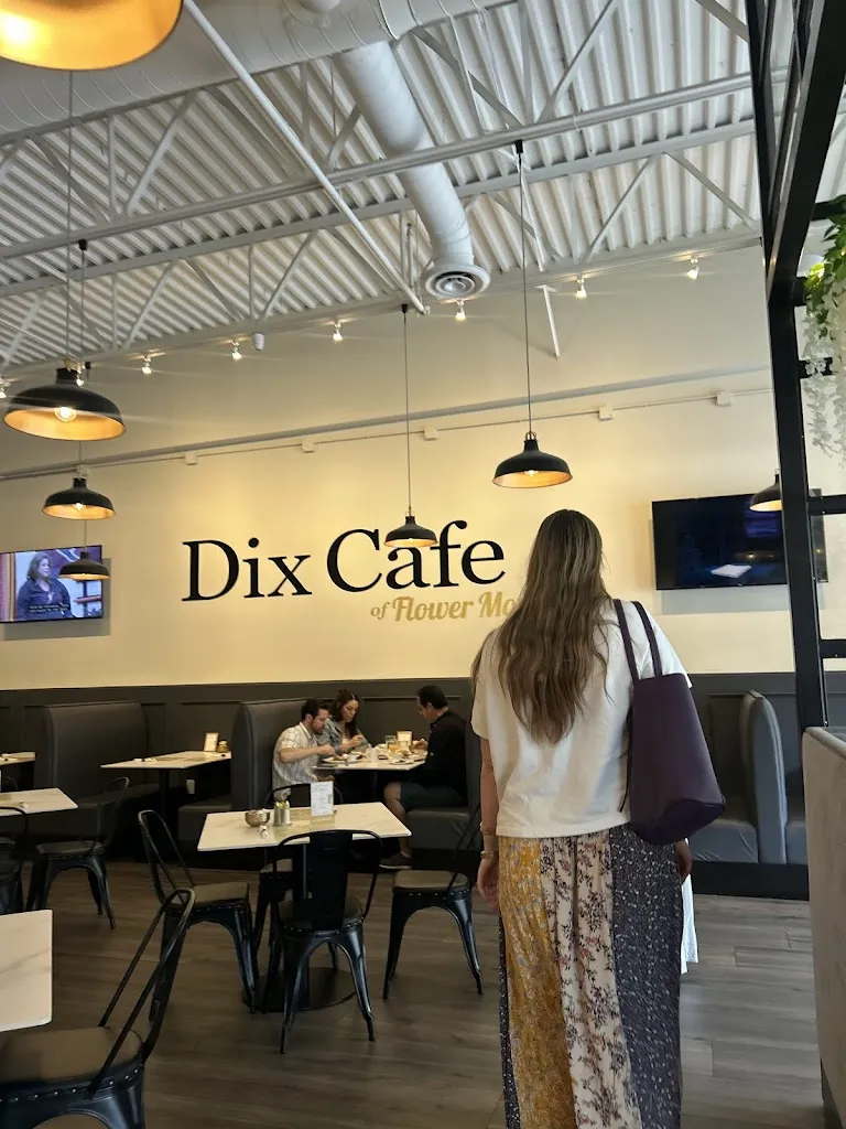 Enid Contreras_Dix Cafe_Flower Mound, TX_review