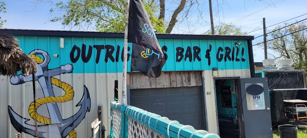 Outrigger's Bar & Grill ristorante a Freeport, TX