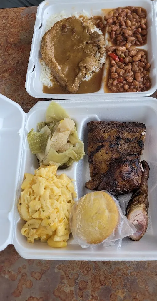 Arlene’s Soul Food & BBQ_Freeport, TX_slider_immagine_3