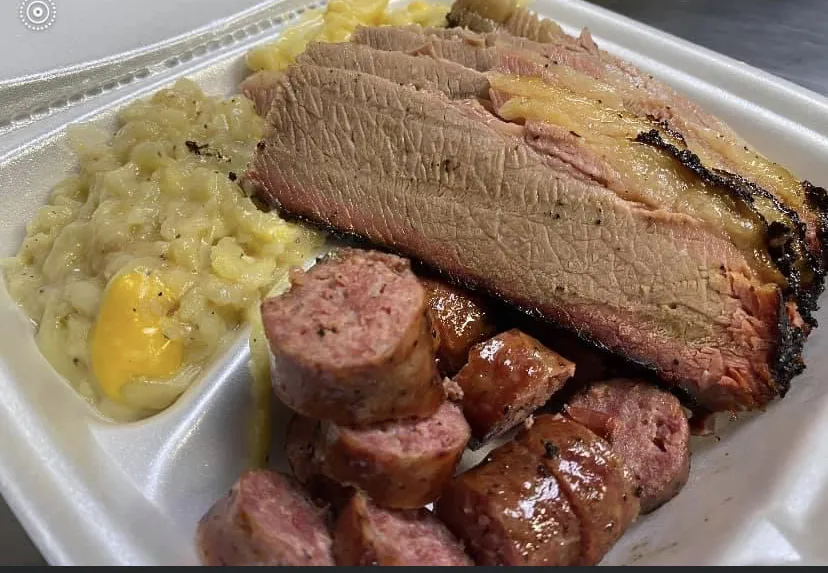 Sista White's Cafe_Freeport, TX_slider_immagine_2