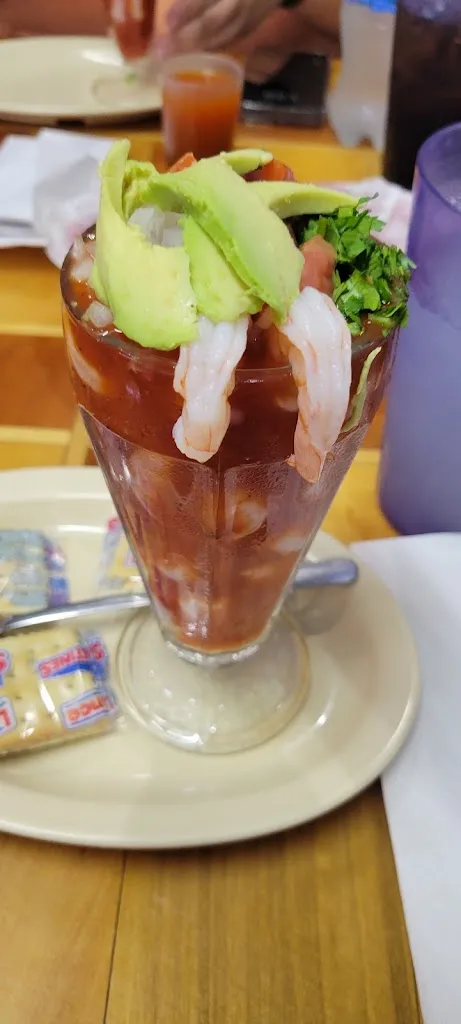 Max Rivera_La Pesca Seafood Restaurant_Edinburg, TX_reseña
