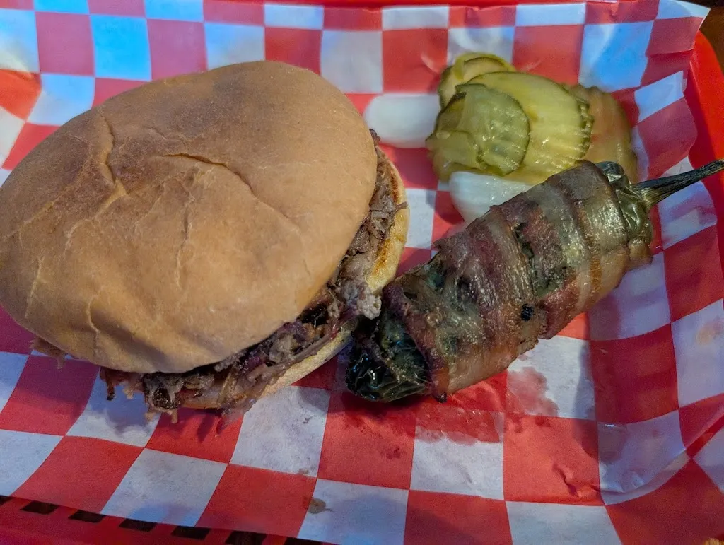 Briskets & Beer Smokehouse_Laredo, TX_slider_image_2