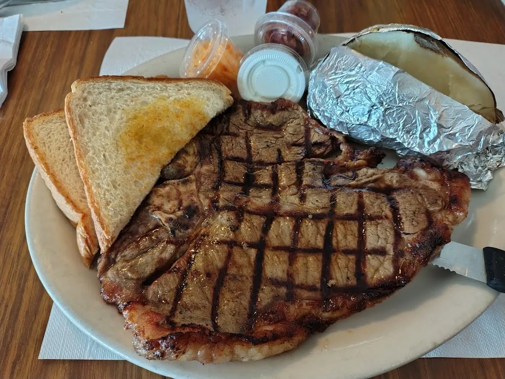 Charlie's Corona Bar and Grill_Laredo, TX_slider_image_3