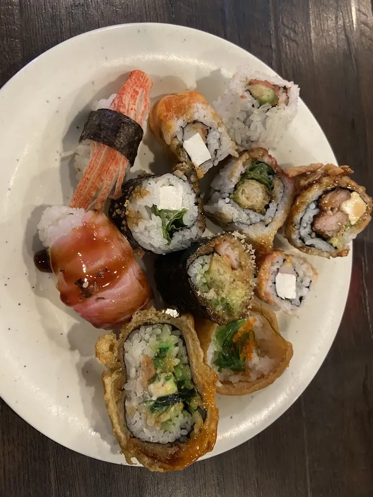 Lee Lastovica_Sakura_Laredo, TX_review