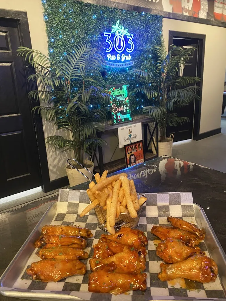 303 Pub & Grub_Port Lavaca, TX_slider_image_2