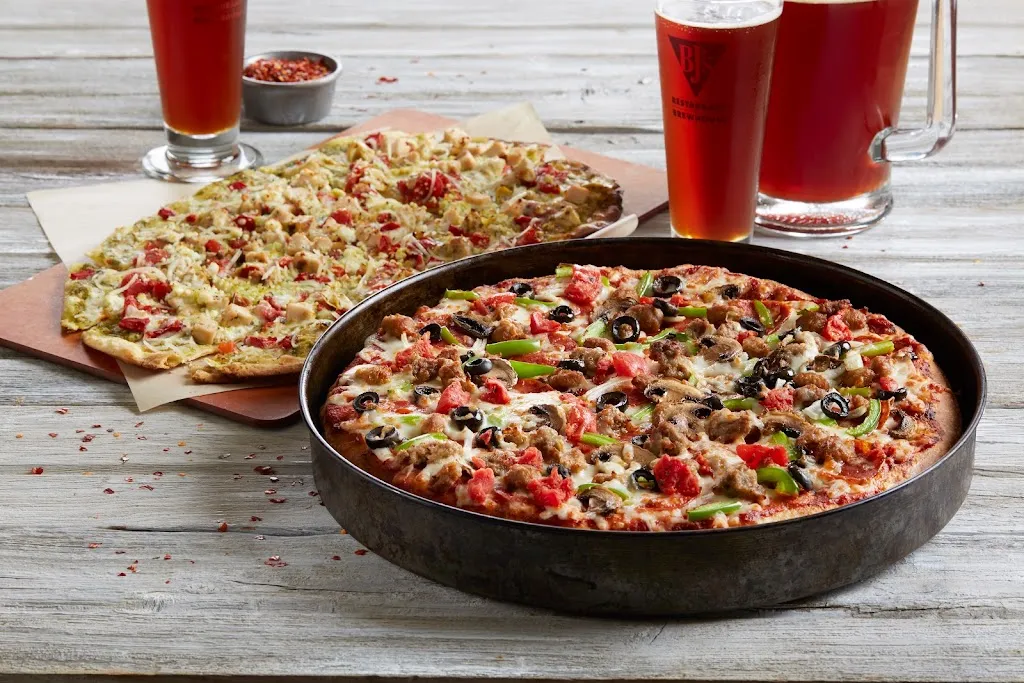 BJ's Restaurant & Brewhouse_Lewisville, TX_slider_immagine_2