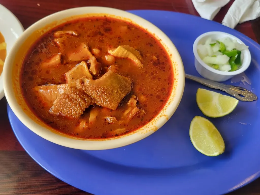 Janet Saucedo_Fernando's Restaurant_Pharr, TX_review