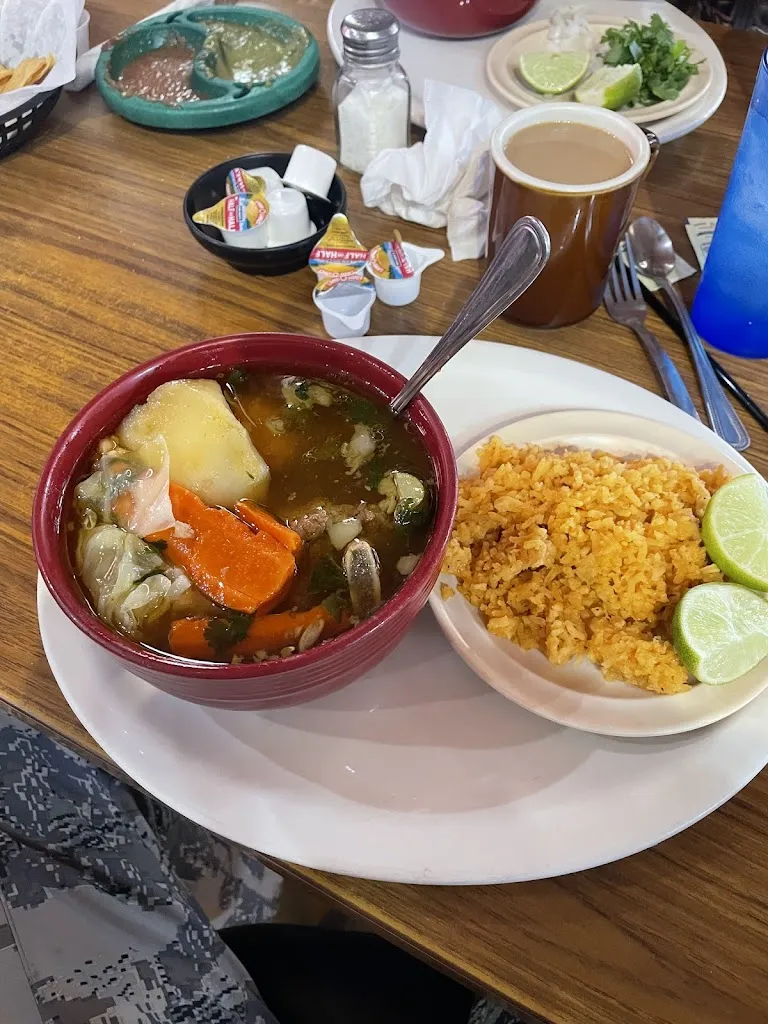 Weston Seay_Aylin's Cafe_Tulia, TX_review