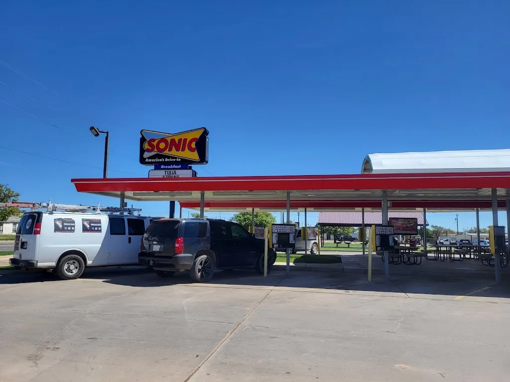 Sonic Drive-In restaurant in Tulia, TX