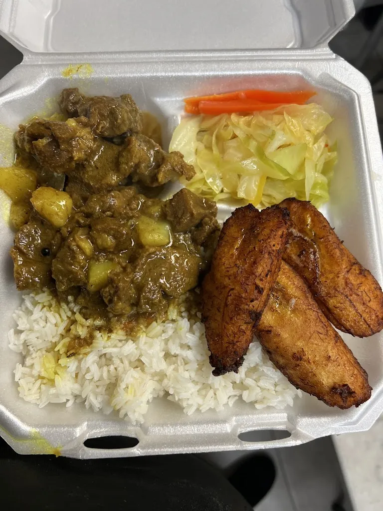 Likkle Hellshire Restaurant & Bar restaurant à West Orange, NJ