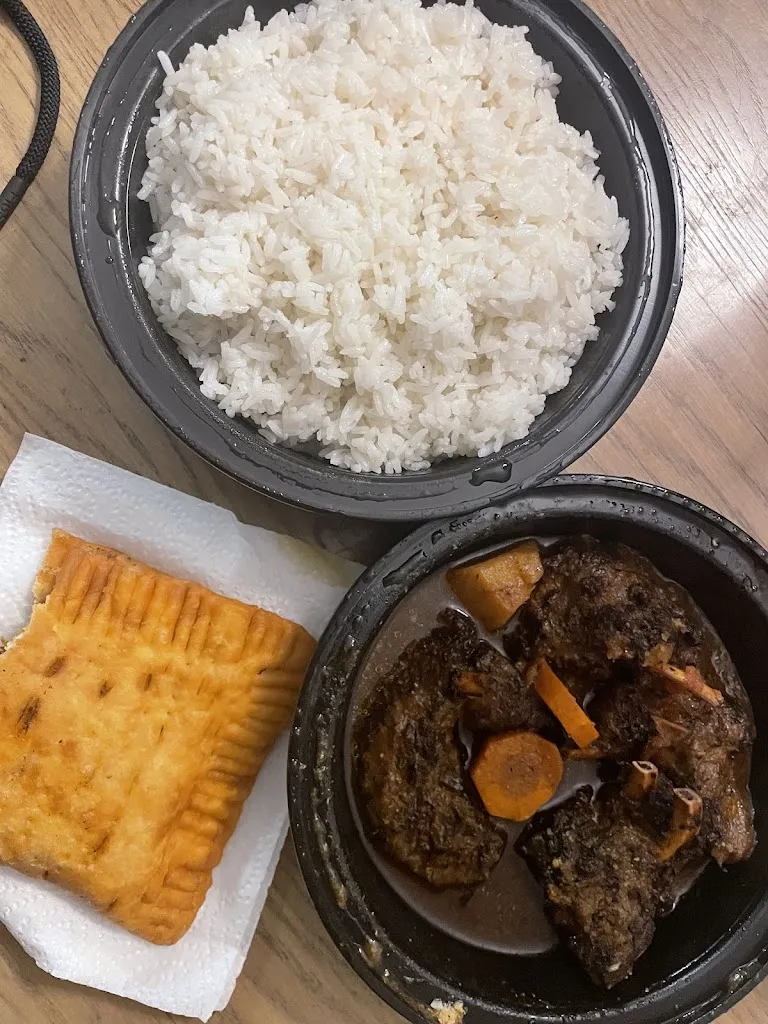 allison pierre-louis_Kara bela kitchen Haitian cuisine and fusion_West Orange, NJ_avis