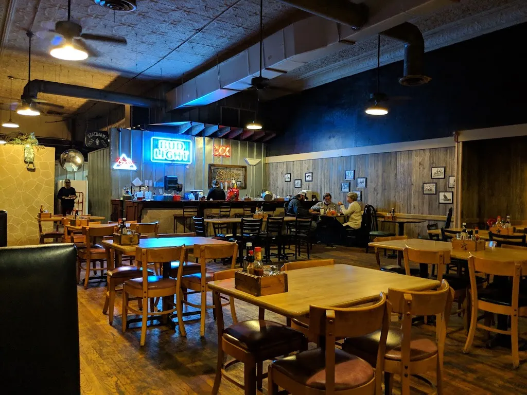 Three Hearts Steakhouse_Vernon, TX_slider_imagen_2