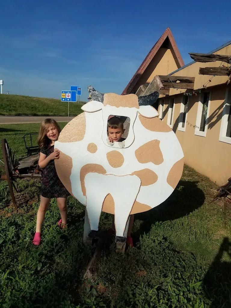 Brown Cow Family Restaurant_Vernon, TX_slider_imagen_3