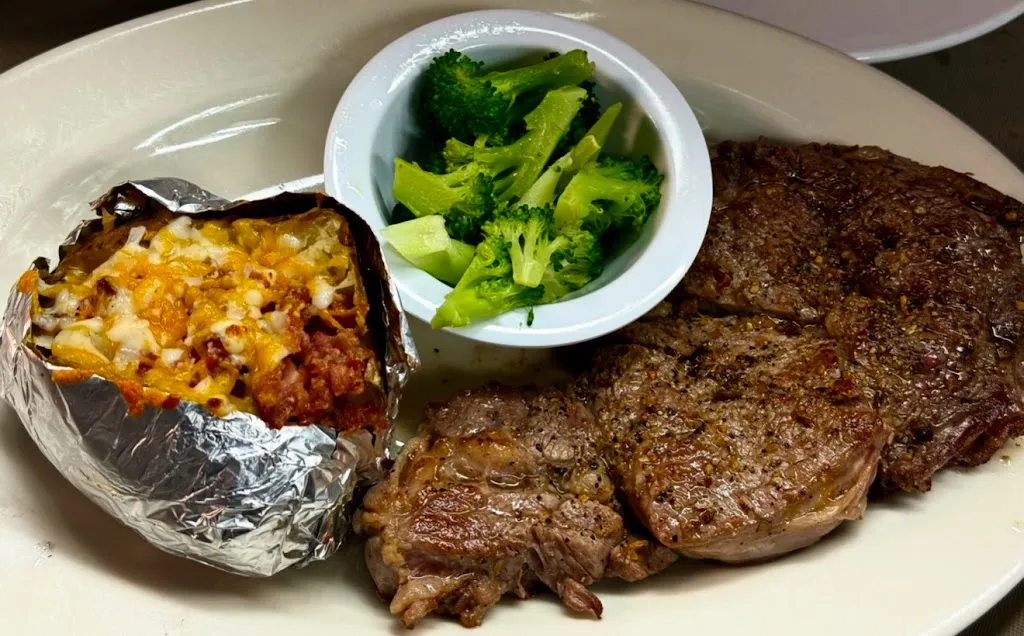 Vetoni’s Authentic Italian Restaurant & Bar_Vernon, TX_slider_imagen_2