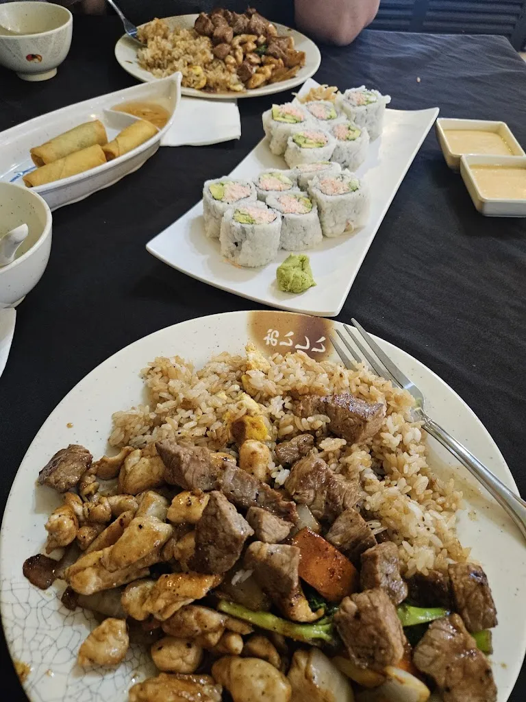Melissa Schweikardt_Toro Japanese Restaurant_Vernon, TX_reseña