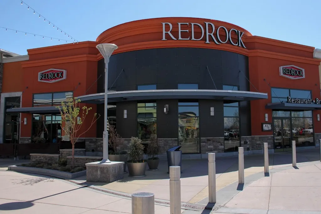 Red Rock Brewing - Fashion Place Mall restaurant in Murray, UT