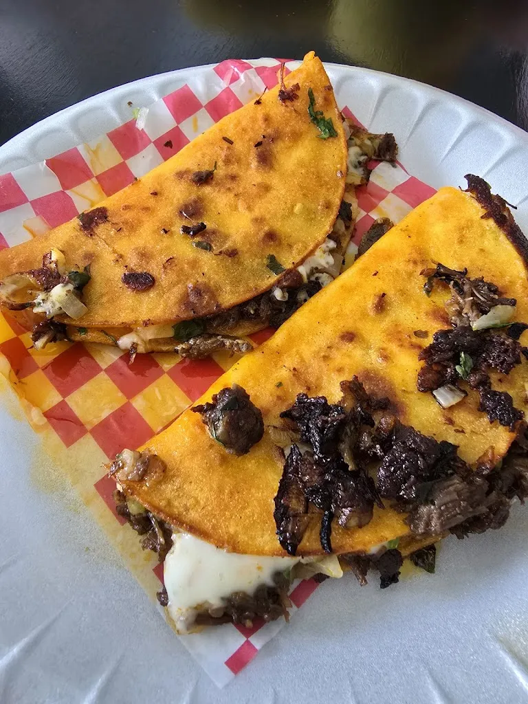 Yeidi's Mexican Food Truck restaurant in Richmond, UT
