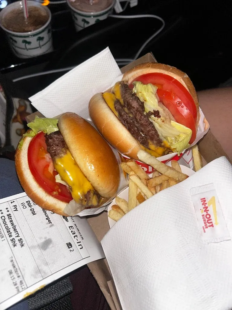 Brayden Kingham_In-N-Out Burger_Washington, UT_reseña