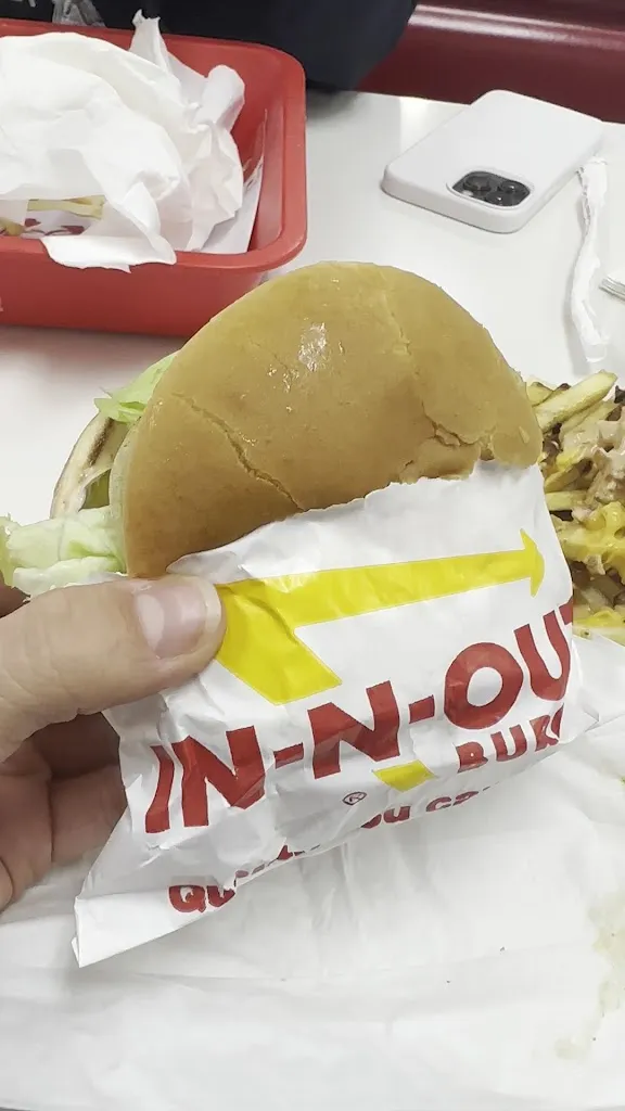 In-N-Out Burger_Washington, UT_slider_imagen_2